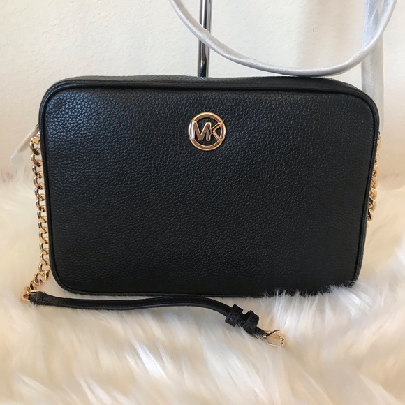 Michael Kors Fulton LG Pebbled Leather Crossbody - Picture 2 of 9